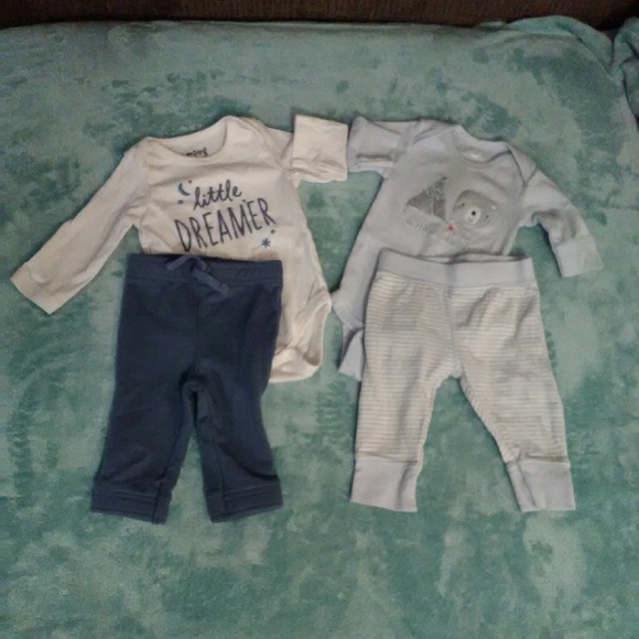 Baby boy clothes - Picture 2 of 5